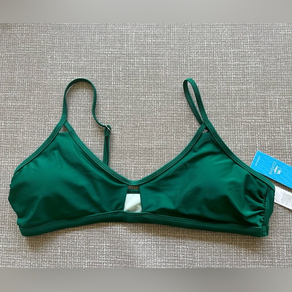 Cupshe Other - Cupshe Women’s Size XL Emerald Green Bikini Top NWT with removable pads
